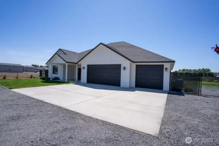Large driveway parking