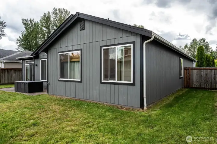 Spacious back yard
