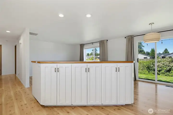 Looking back towards the family room