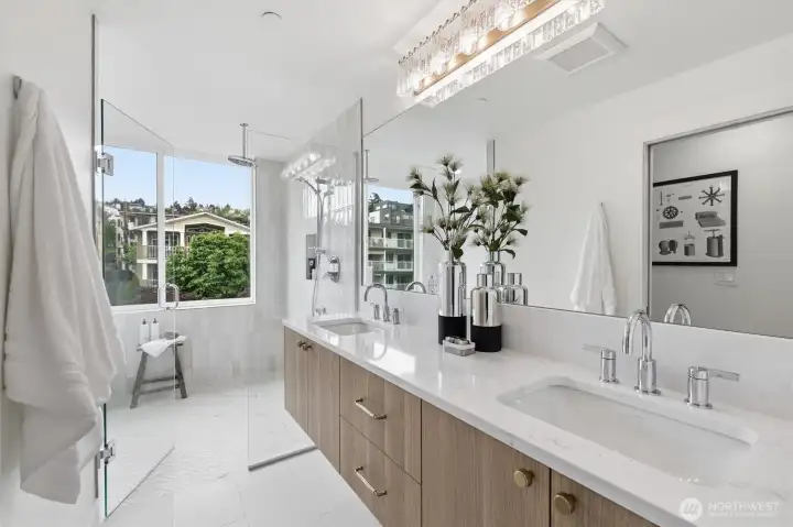 *Photos of Similar Model Home 2017*