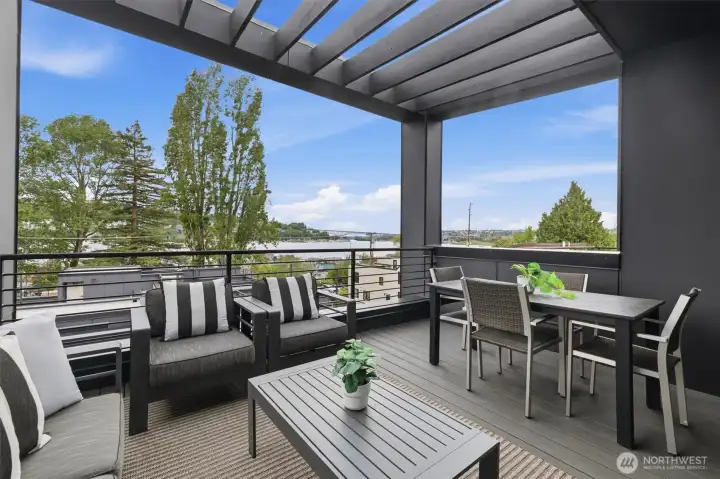 *Photos of Similar Model Home 2017*