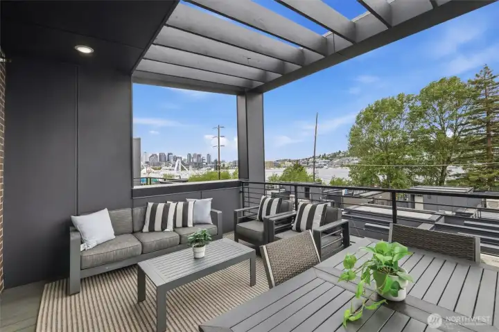 *Photos of Similar Model Home 2017*