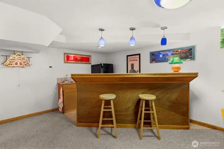 Completed with an awesome bar! Completed with an awesome bar!