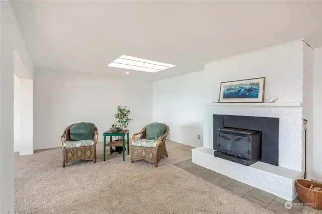 Greatroom with fireplace insert