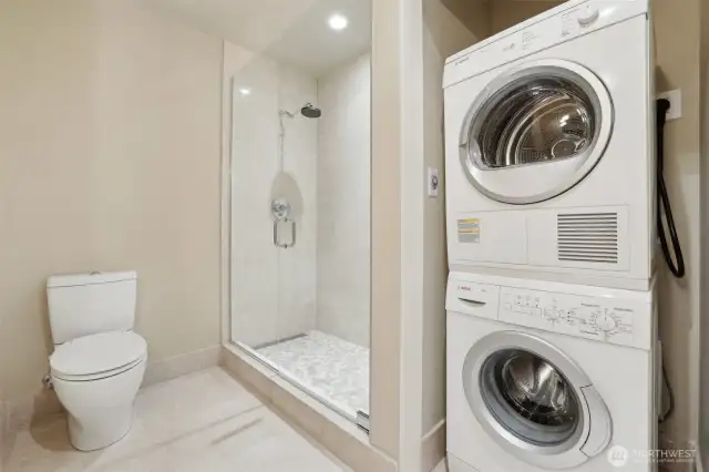 In unit washer and dyer.