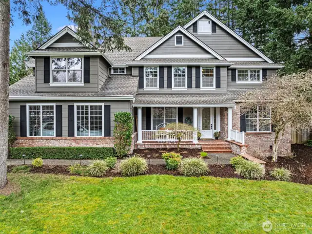 Stunning Canterwood Home
