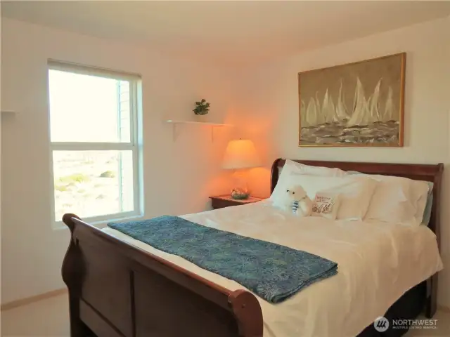 FOR PRIVACY, THE GUEST BEDROOM IS ON THE OTHER SIDE OF THE CONDOMINIUM!