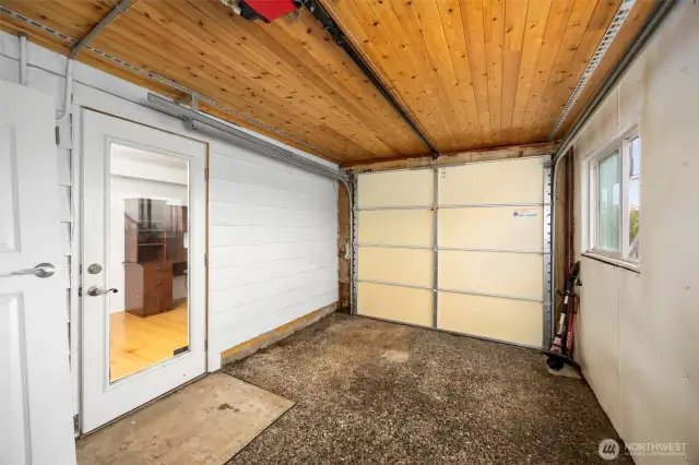 Extra garage in back, perfect for storing toys.