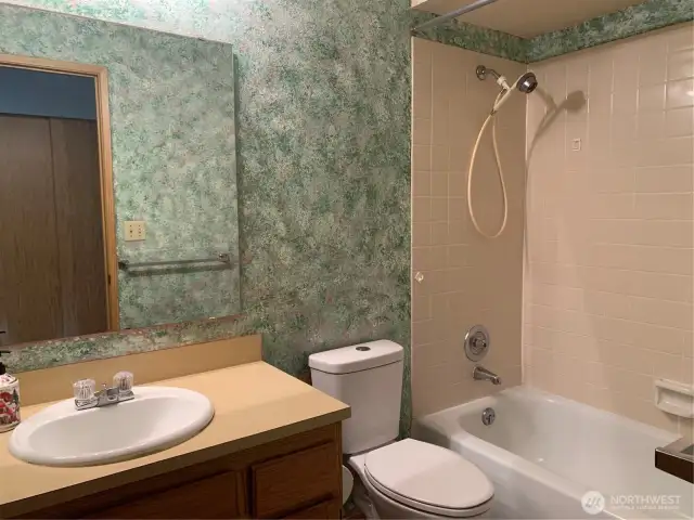 Bath Upstairs