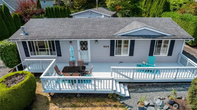 Oversized deck for seasonal entertaining or fo relaxing in the sun.