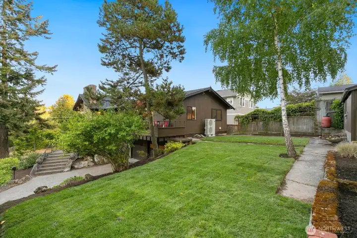 Enjoy a huge side yard!