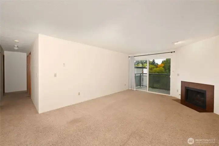 Looking down hall towards bedrooms