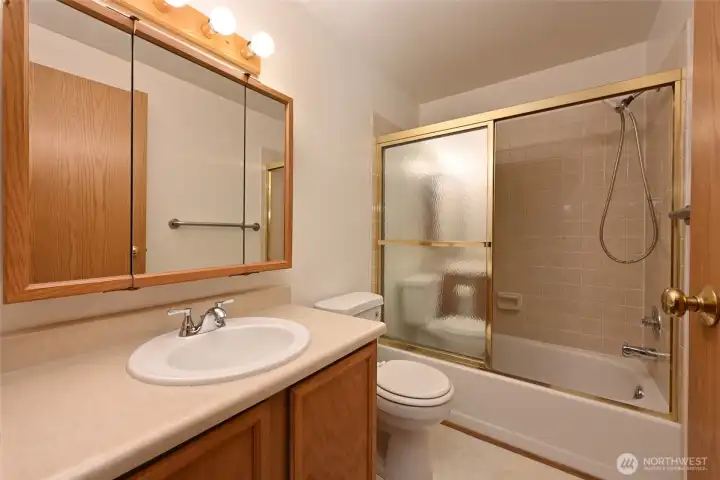 Bathroon