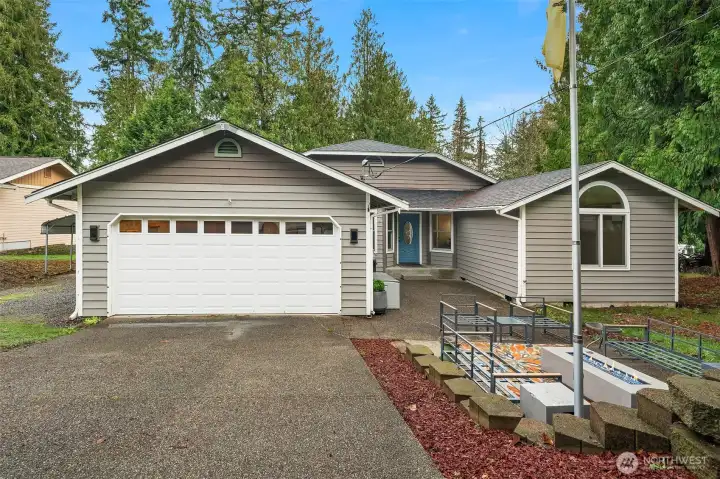 Charming 3-bedroom, 2-bath one level Rambler in a coveted location by beautiful Lake Tapps.