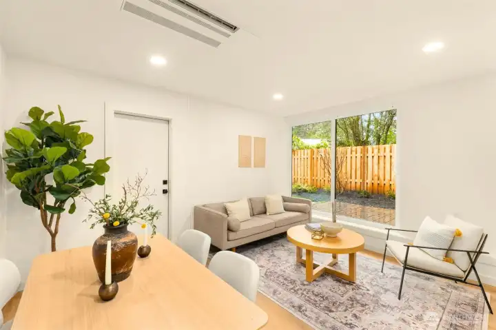 Climate control is remote controlled for a superior level of comfort that can be adjusted without having to get up