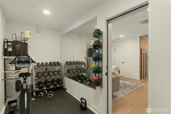 This photo is digitally staged to give an example of use