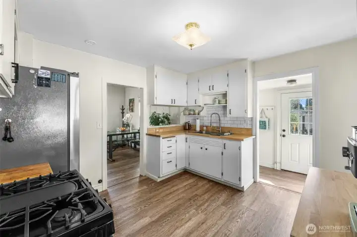 Kitchen with gas range