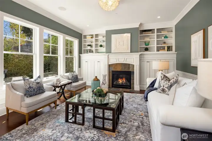 Cozy light-filled bonus room.