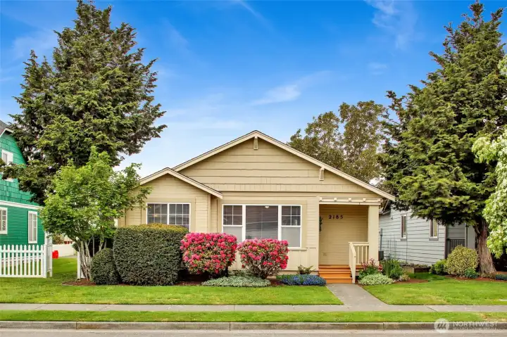 This is more than just a home—it’s an easy, affordable start to ownership--With seller-paid closing cost assistance and a layout that simply works, this is the kind of opportunity that makes taking the first step feel both practical and exciting.