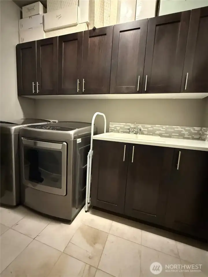 Utility Room w/ Sink & Extra Cabinets Utility Room w/ Sink & Extra Cabinets
