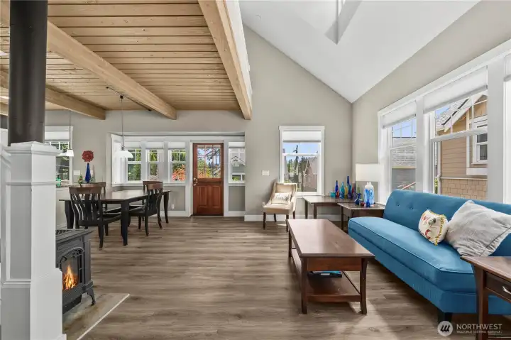 Vaulted ceiling lets in light to the upper loft