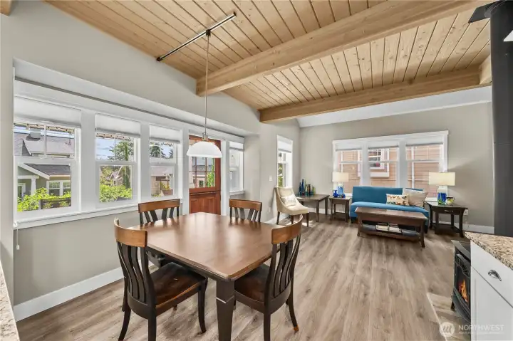 The open concept deisgn lives large.