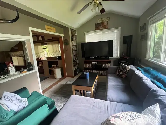 Room Addition to Trailer