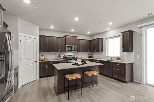 Photo rendering is representational. Actual home is under construction and finishes, elevation, and paint colors may vary. See site agent