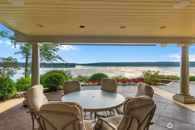 Most pleasant evening BBQs. Overhead lighting and sound for superb outdoor entertaining.
