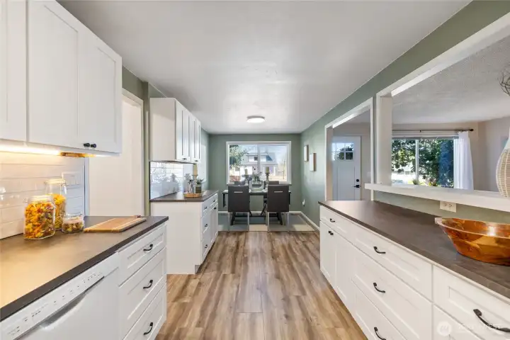 Completely updated kitchen!