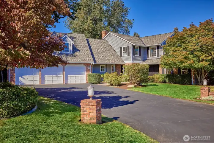 One more look at this exceptional property...