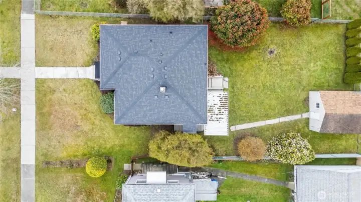 Close to many amenities including the freeway for easy commuting.