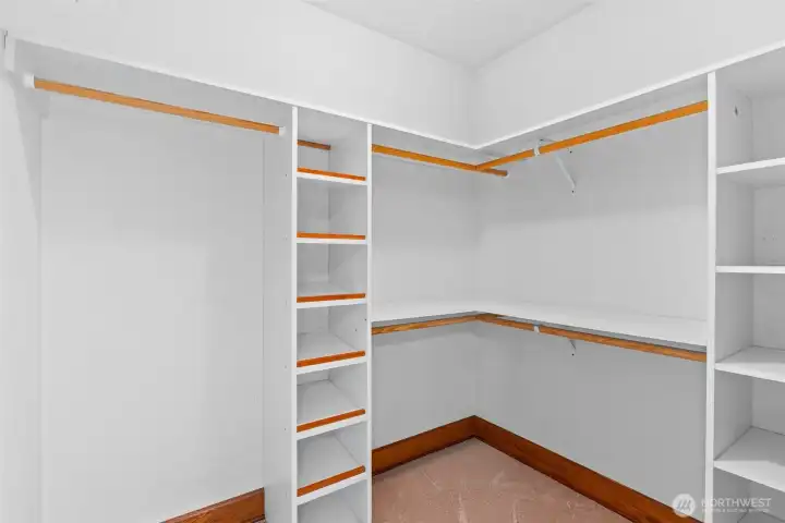 closet in primary
