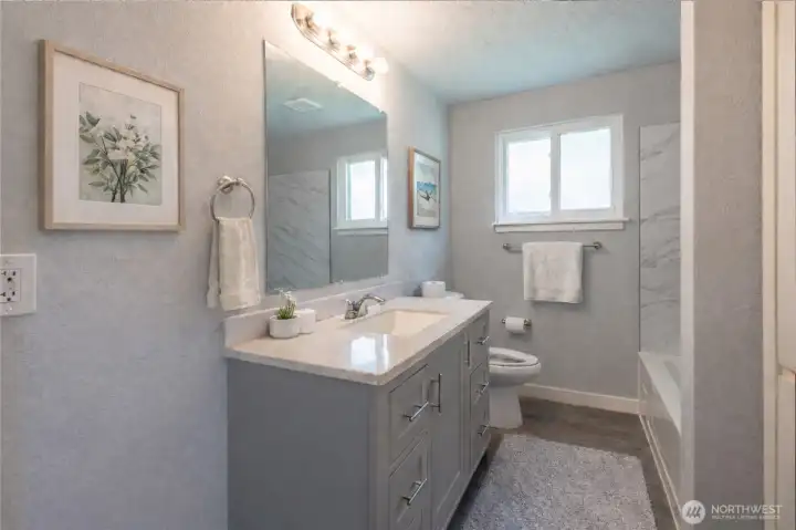 Full Bath - Virtually Staged