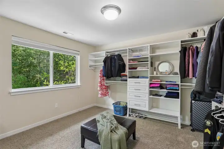 Large, closet off of owners suite (can be 4th bedroom or bonus room)