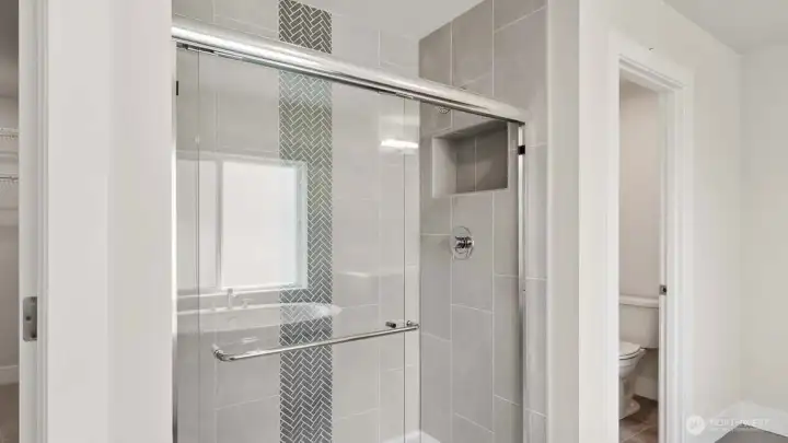 Photos are for representation only.  Features, colors and selections may differ from photograph. See site agent for details.