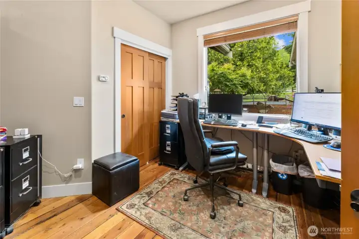 Bedroom #4 (currently used as home office)