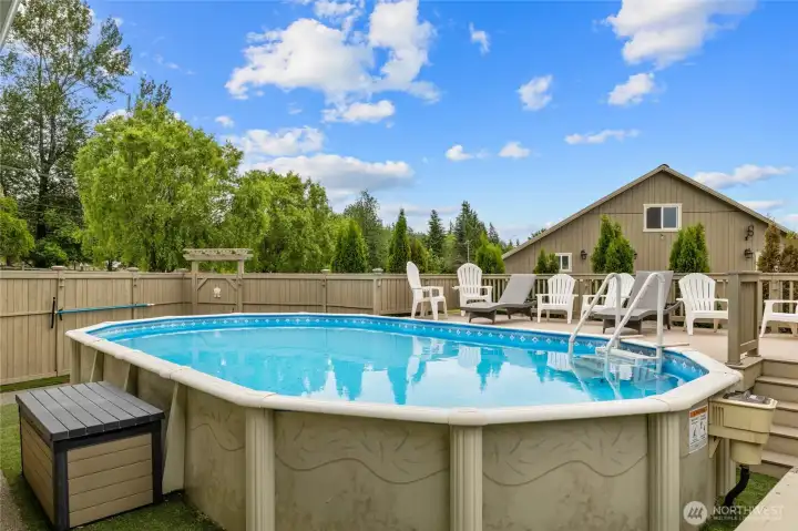 Above ground pool with trex deck