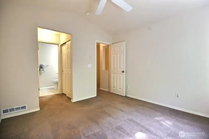 This additional view highlights how seamlessly integrated into the room’s efficient design is. Featuring double closets! This additional view highlights how seamlessly integrated into the room’s efficient design is. Featuring double closets!