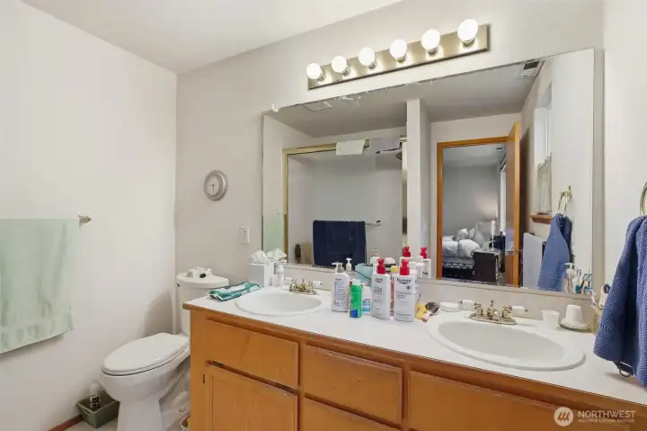 Primary bedroom bathroom. Primary bedroom bathroom.