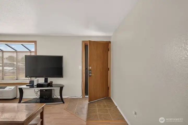 wide entry and wide halls thru the home wide entry and wide halls thru the home