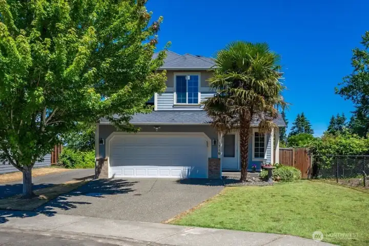 Beautiful 4 Bedroom/2.5 Bathroom Home Beautiful 4 Bedroom/2.5 Bathroom Home