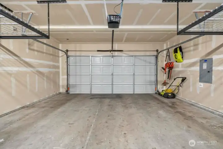 Spacious Garage with Tons of Storage Spacious Garage with Tons of Storage
