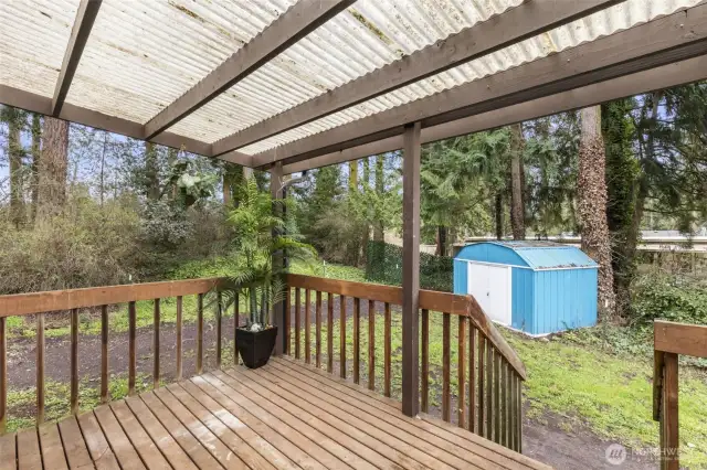 Large covered back deck