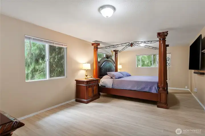 Huge primary bedroom with it's own primary bath.