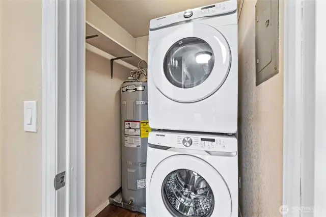 In-unit Laundry - New Water Heater in 2023