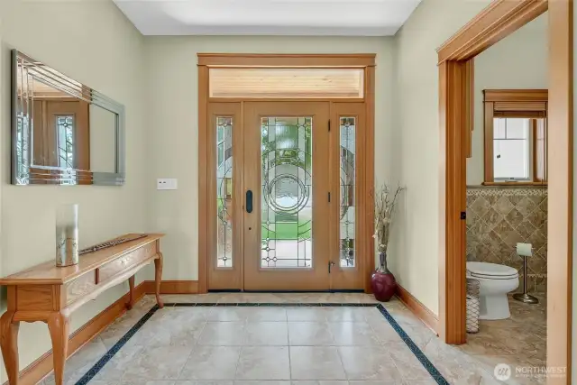 Travertine tiles in the entry