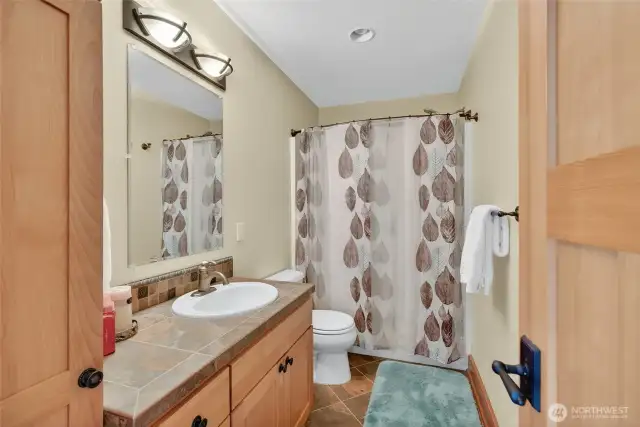 Upstairs full bath