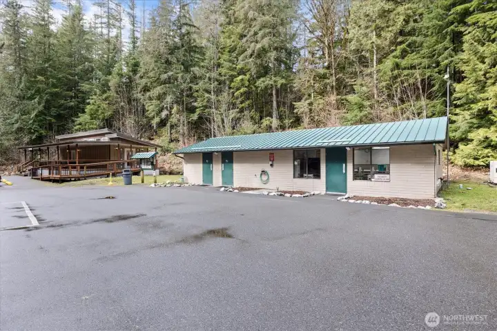 Multiple bathrooms and showers as well as laundry facilities.