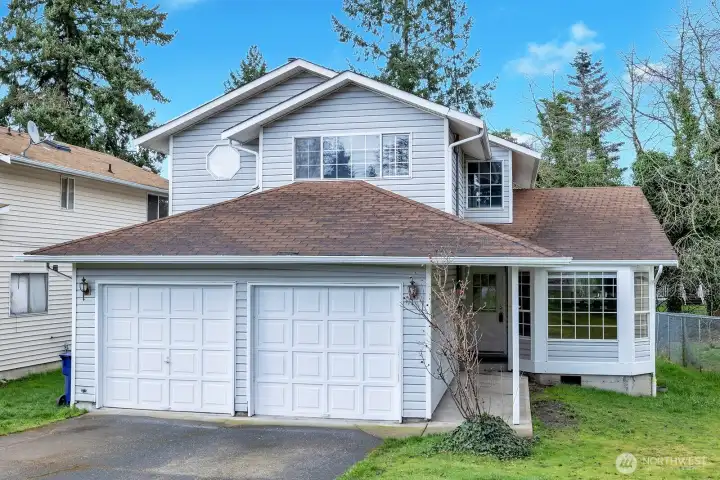 Street view of this home in the NE Tacoma area. Tucked back in a quiet neighborhood but still super close to ALL local amenities. Walk to local schools or shopping. Easy commute location is minutes to Hwy99, Hwy 509, I-5, Marine View Drive.